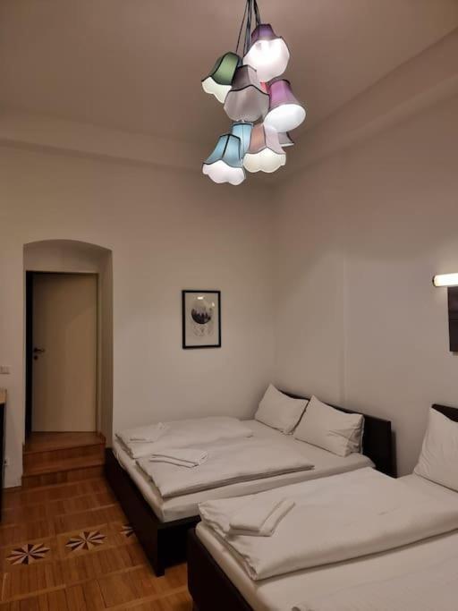 Sissi Royal Suite - Inner City 4 Bedroom Apartment Viena Exterior foto